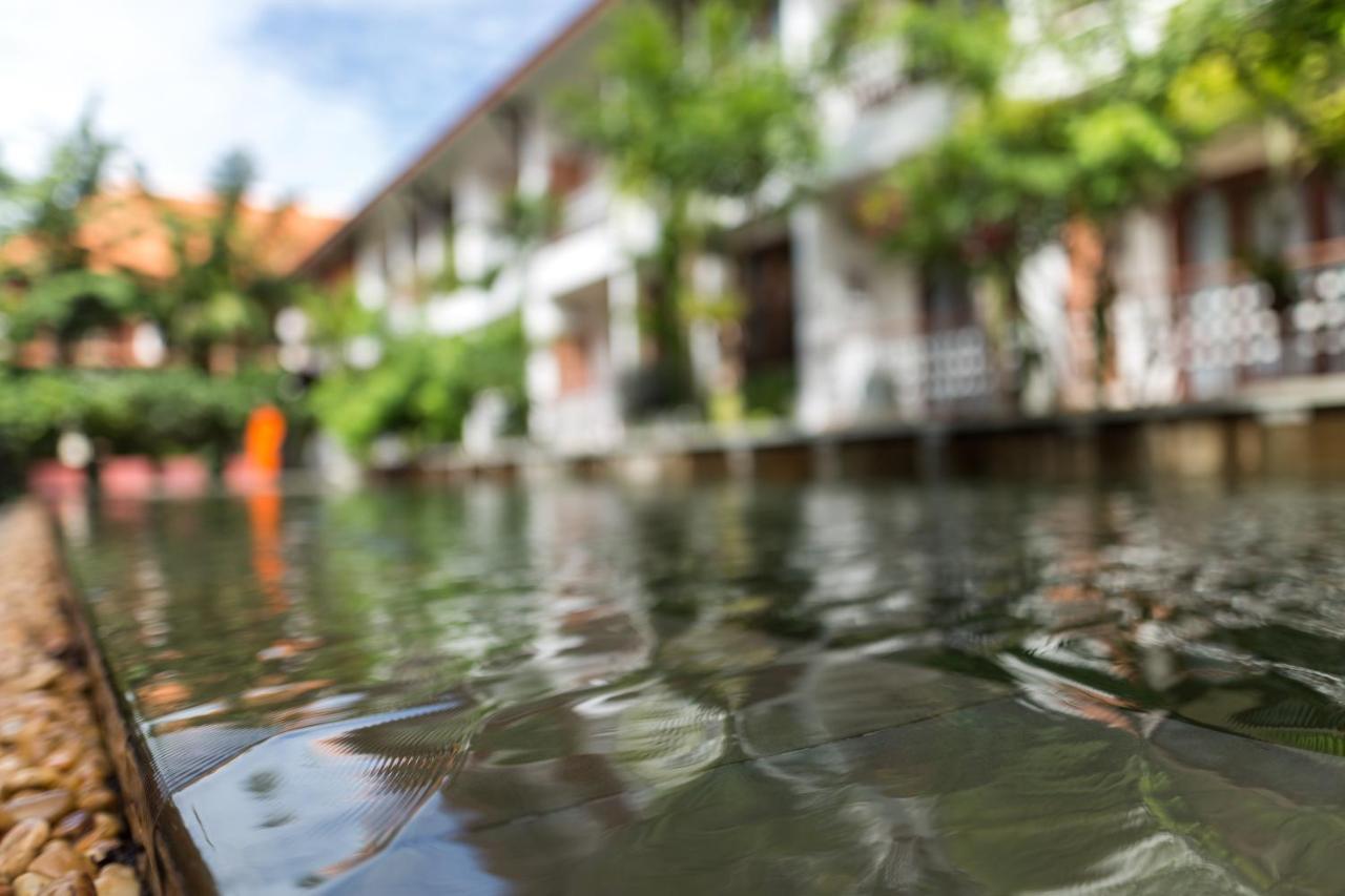 Montra Nivesha Residence And Art Siem Reap Exterior photo